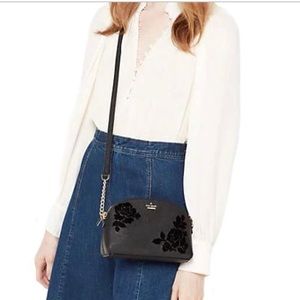 Kate Spade New York CAMERON STREET FLOCK ROSES HILLI CROSSBODY